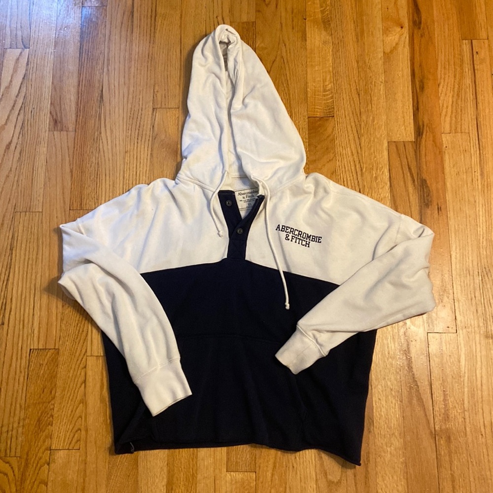 Abercrombie sweatshirt